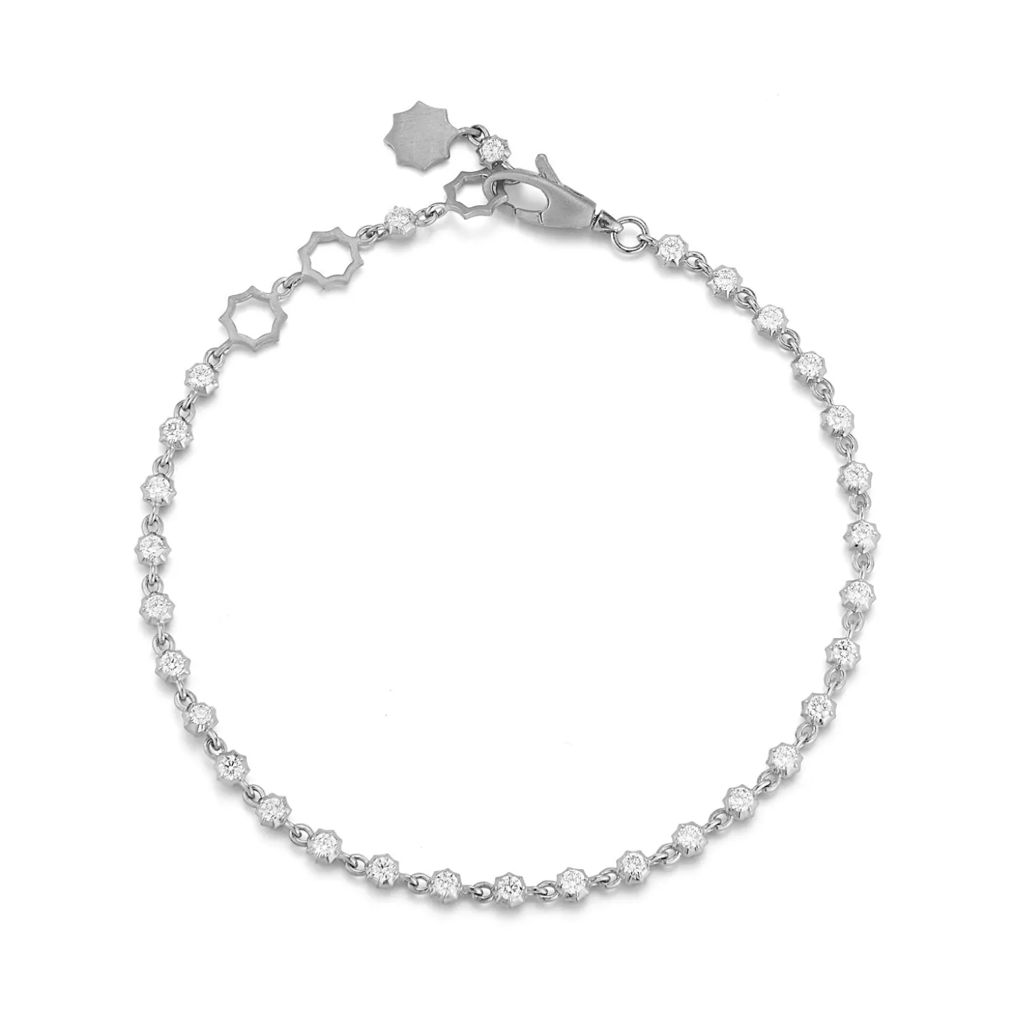Small Sophisticate Line Bracelet